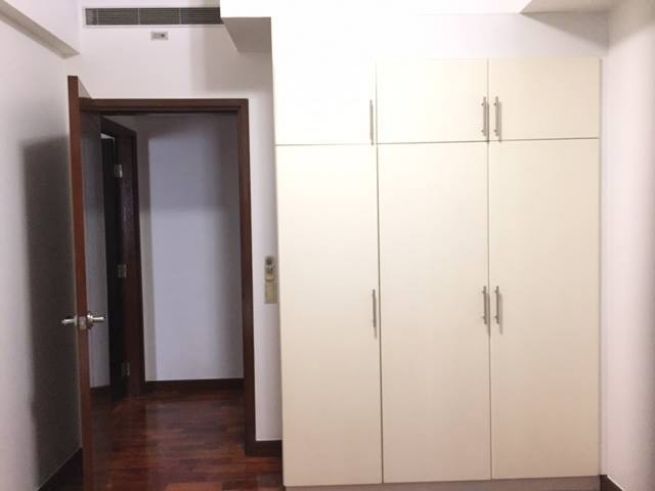 2 Bedroom for lease in Laguna Tower Trag Makati04