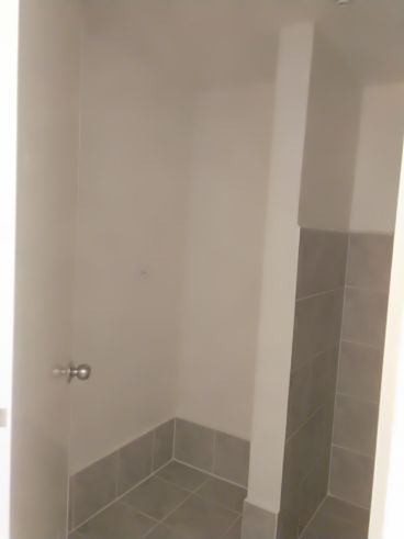 Studio type unit facing Tagaytay04