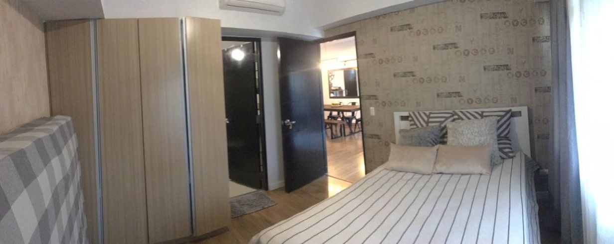 BGC For rent 1 BR fully Furnished with Balcony with Parking04