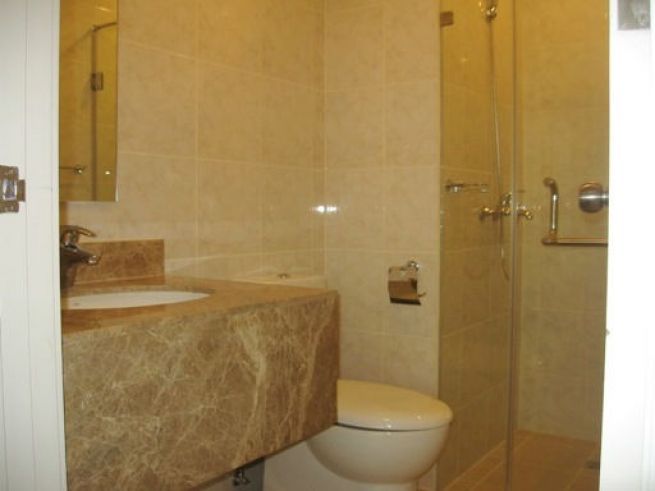 "Fully Furnished 1-Bedroom in Marco Polo Residences, Cebu City with Mou"04