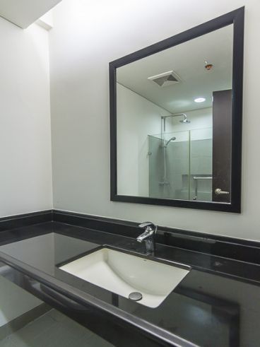 "1-bedroom, Fully-furnished condo unit for rent in The Residences at Gr"04