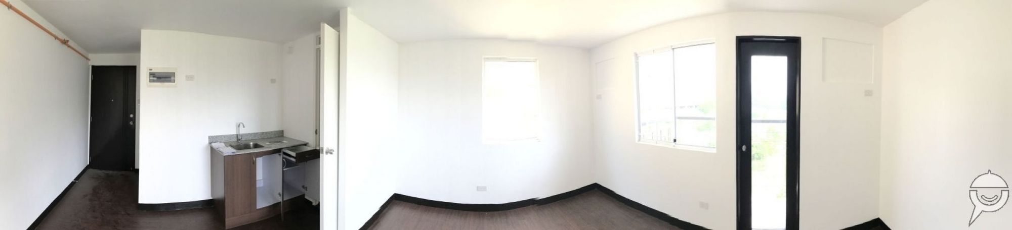 ForRENT:studio bare unit with balcony  inArezzoPlace psig04