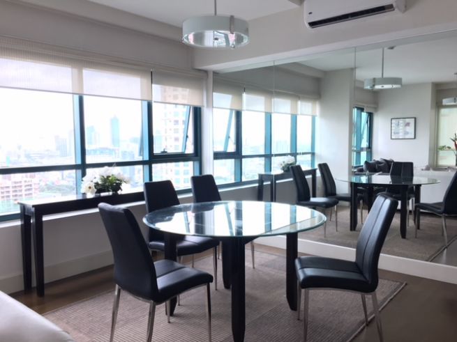 2 Bedrooms for Lease in Edades Rockwell Makati04