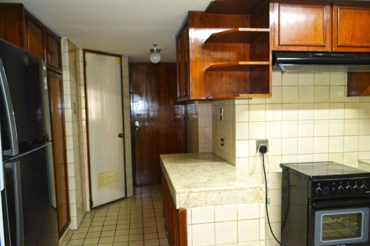 The Ritz Tower - 3 bedroom unfurnished view of Ayala ave03
