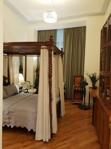 "1BR High Ceiling For Rent at Amorsolo East, Rockwell Center, Makati"03