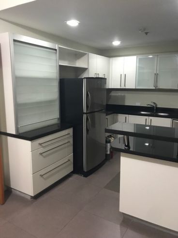 FOR RENT: Fully Furnished 3BR Unit in One Serendra04