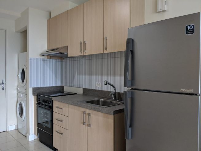 For Rent : Furnished Studio Unit 34sqm w/ Balcony - The Grove04