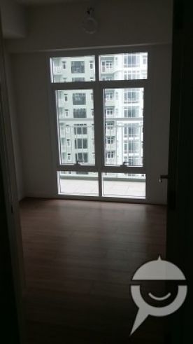 "For Rent: Two Bedroom with balcony in Two Serendra, Red Oak, BGC"03