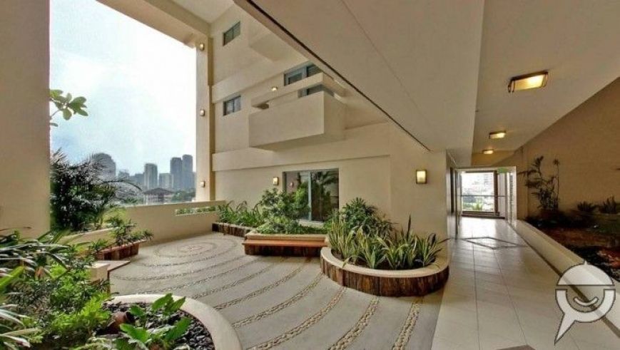 1BR Condo with Scenic View of Manila Bay03