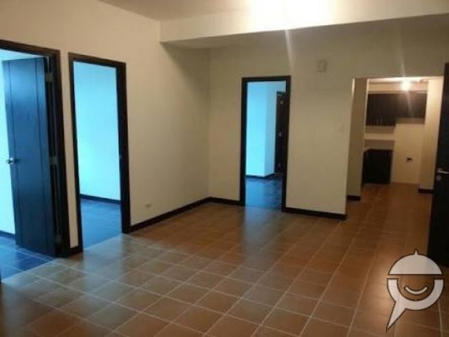 AFFORDABLE Rebt to Own San Lorenzo Placr in MAKATI04