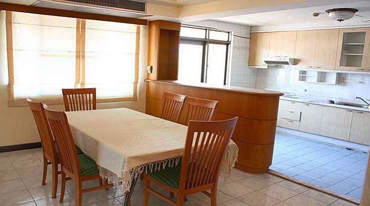 Royal Castle Condominium  3 Bedroom For Rent BTS Phrom Phong in Sukhum04