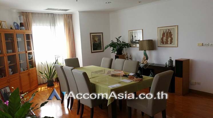 Perfect life in Bangkok Apartment  3 Bedroom For Rent BTS Chong Nonsi04