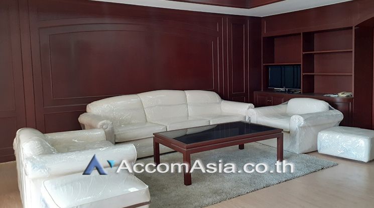 Natural Space in Bangkok Apartment  3 Bedroom For Rent BTS Thong Lo in01