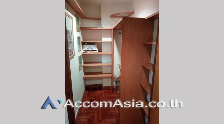 Supreme Ville Condominium  1 Bedroom For Rent MRT Khlong Toei in Yen A04