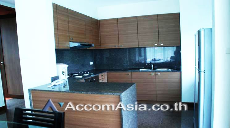 Green atmosphere Apartment  2+1 Bedroom For Rent BTS Ekkamai in Sukhum04