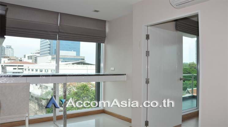 Tree Condo Ekamai Condominium  2 Bedroom For Rent BTS Ekkamai in Sukhu06