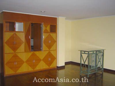 Casa Viva Condominium  3 Bedroom For Rent BTS Ekkamai in Sukhumvit Ban03