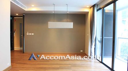 Perfect Living In Bangkok Apartment  3 Bedroom For Rent BTS Phrom Phon02