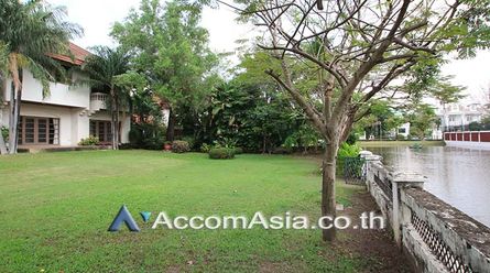 Exclusive House in compound House  4+1 Bedroom For Rent  in Bangna Tra02