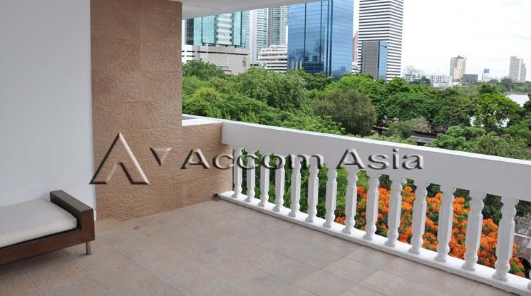 Family Apartment with Lake View Apartment  3 Bedroom For Rent BTS Asok05