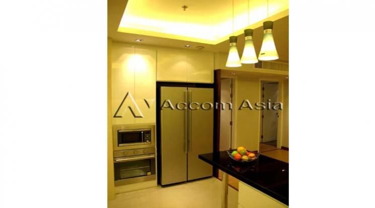 Baan Suan Petch Condominium  2 Bedroom For Rent BTS Phrom Phong in Suk05