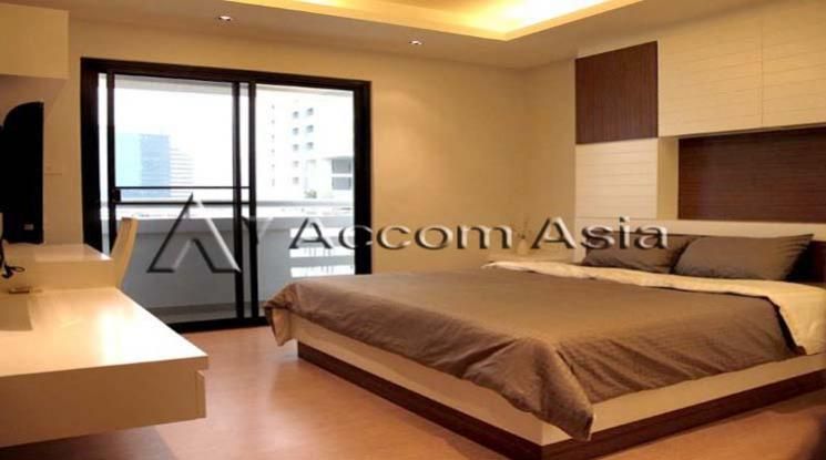 Baan Suan Petch Condominium  2 Bedroom For Rent BTS Phrom Phong in Suk06