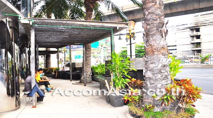 Chartered Square Building Office space For Rent BTS Surasak in NorthSa04