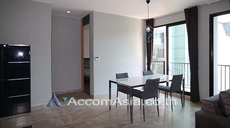 Modern Interiors Apartment  2 Bedroom For Rent BTS Thong Lo in Sukhumv04