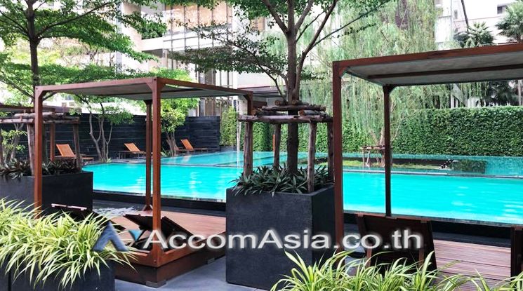 The Emporio Place Condominium  1 Bedroom For Rent BTS Phrom Phong in S04