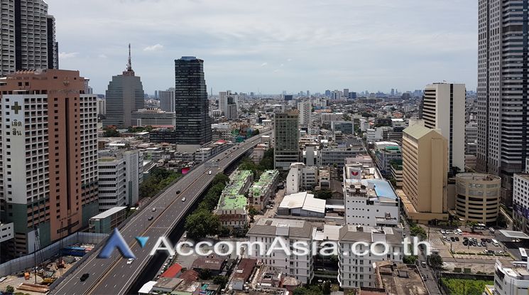 Noble Revo Silom Condominium  1 Bedroom For Rent BTS Surasak in Surasa04