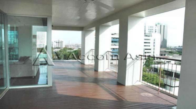 Nice Terrace &amp; Unique design Apartment  4 Bedroom For Rent  in Sat04