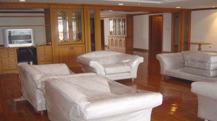 Great Facilities Apartment  3 Bedroom For Rent BTS Asok - MRT Sukhumvi02