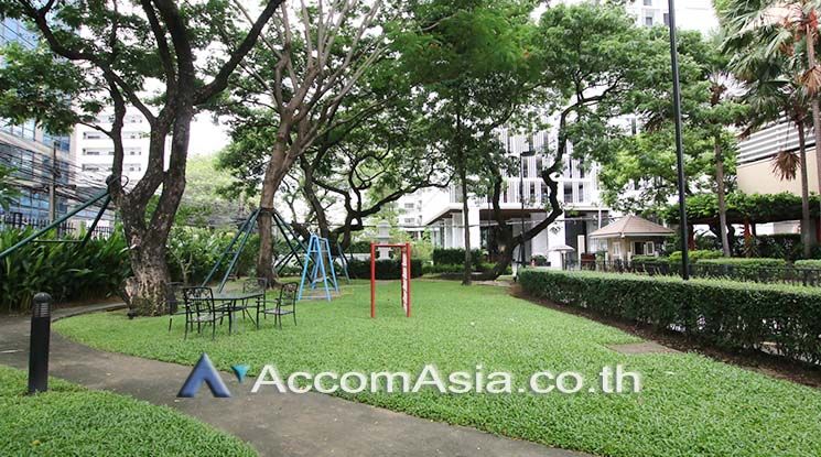 Kids Friendly Speac Apartment  4+1 Bedroom For Rent BTS Phrom Phong in04