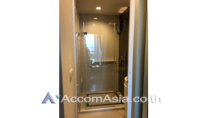 Rhythm Sathorn Condominium  1 Bedroom For Rent BTS Saphan Taksin in Sa04