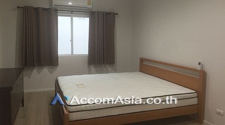 Townhouse  3 Bedroom For Rent BTS On Nut in Sukhumvit Bangkok02