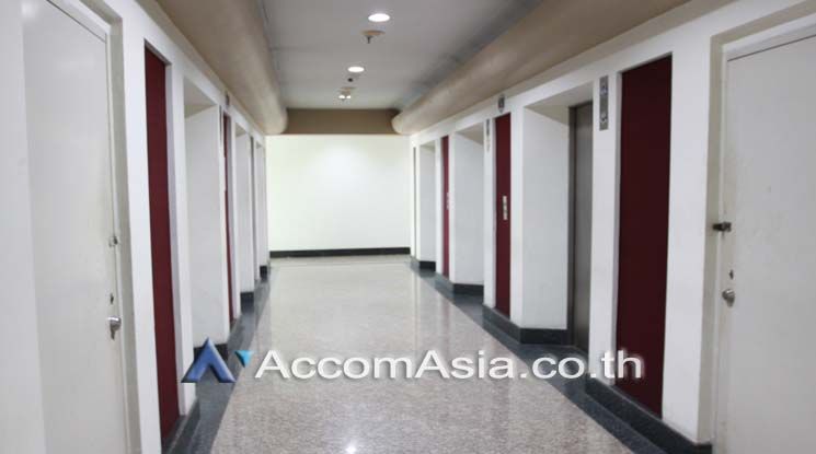 Elephant Building Office space For Rent MRT Chatuchak Park in Phaholyo05