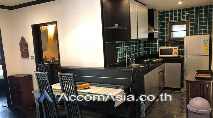 Top View Condominium  2 Bedroom For Rent BTS Thong Lo in Sukhumvit Ban06