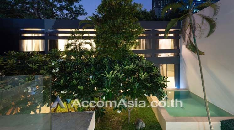 Private Pool House  3 Bedroom For Rent BTS Thong Lo in Sukhumvit Bangk04
