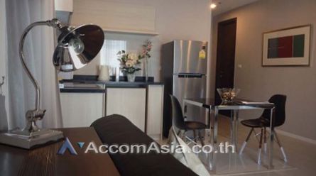 Rhythm Sathorn Condominium  2 Bedroom For Rent BTS Saphan Taksin in Sa02