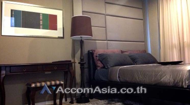 Rhythm Sathorn Condominium  2 Bedroom For Rent BTS Saphan Taksin in Sa03