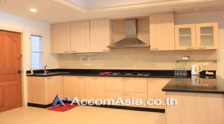 Luxurious and Comfortable living Apartment  2 Bedroom For Rent BTS Nan04