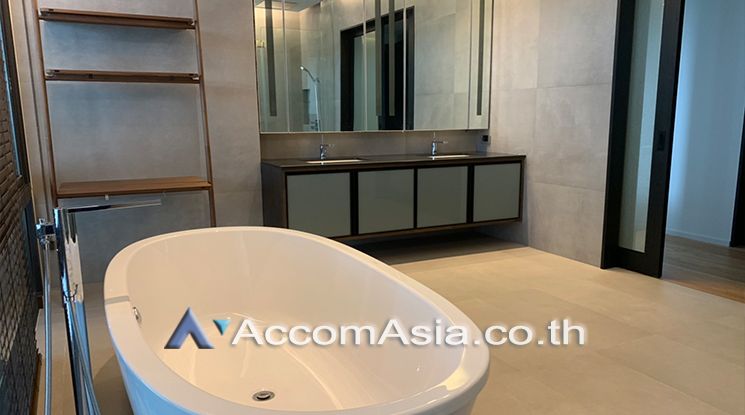 New Built Modern House With Private Pool 4 Bedrooms Walk To BTS Ekkama05