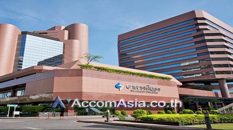 Sindhorn Tower Office space For Rent MRT Lumphini in Wireless Bangkok01