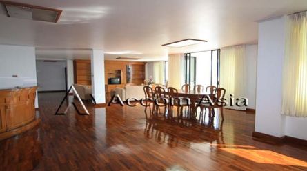 Low Rised Building Apartment  3 Bedroom For Rent BTS Thong Lo in Sukhu02