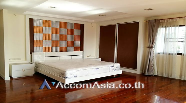 Kallista Mansion Condominium  3+1 Bedroom For Rent BTS Nana in Sukhumv04
