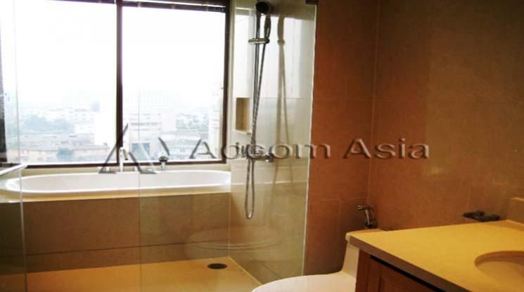 The Emporio Place Condominium  1 Bedroom For Rent BTS Phrom Phong in S03