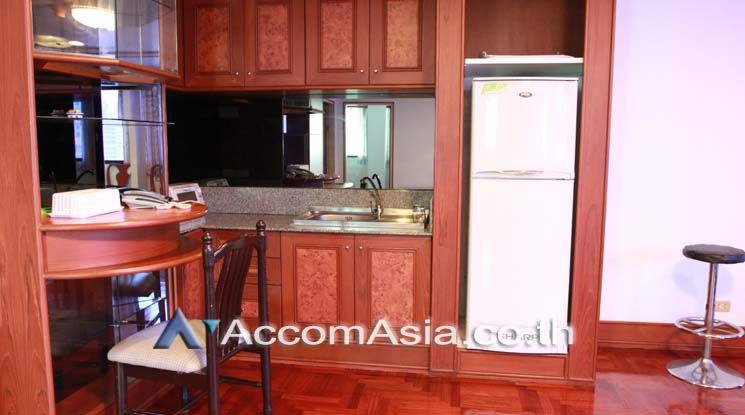 Good Location Apartment  2 Bedroom For Rent  in Sathorn Bangkok05