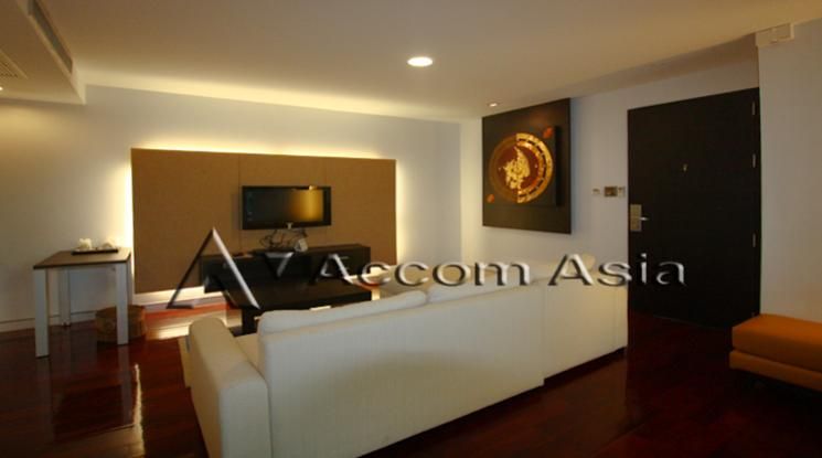 Stylishly Refurbished Apartment For Rent BTS Phrom Phong in Sukhumvit01