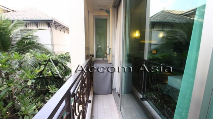 Stylishly Refurbished Apartment For Rent BTS Phrom Phong in Sukhumvit06