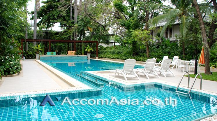 The Lush Greenery Residence Apartment  4 Bedroom For Rent BTS Chong No01